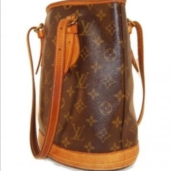 AUTHENTICATED Louis Vuitton Petit Bucket Bag - Picture 3 of 8